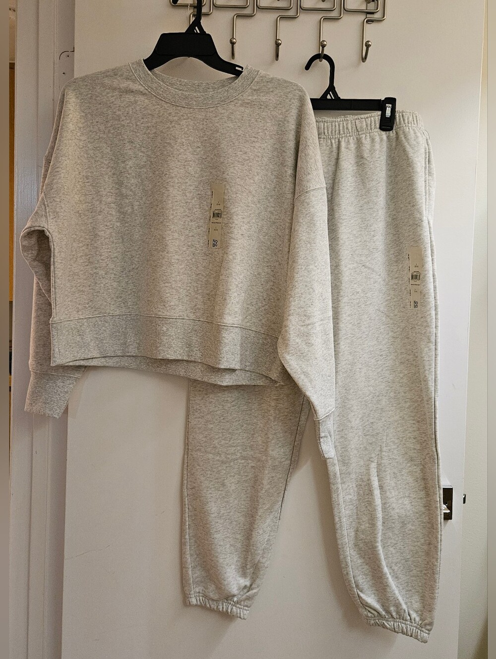No Boundaries Womens 2 Piece Sweatshirt Jogger Set L 12-14 Platinum Heather NWT